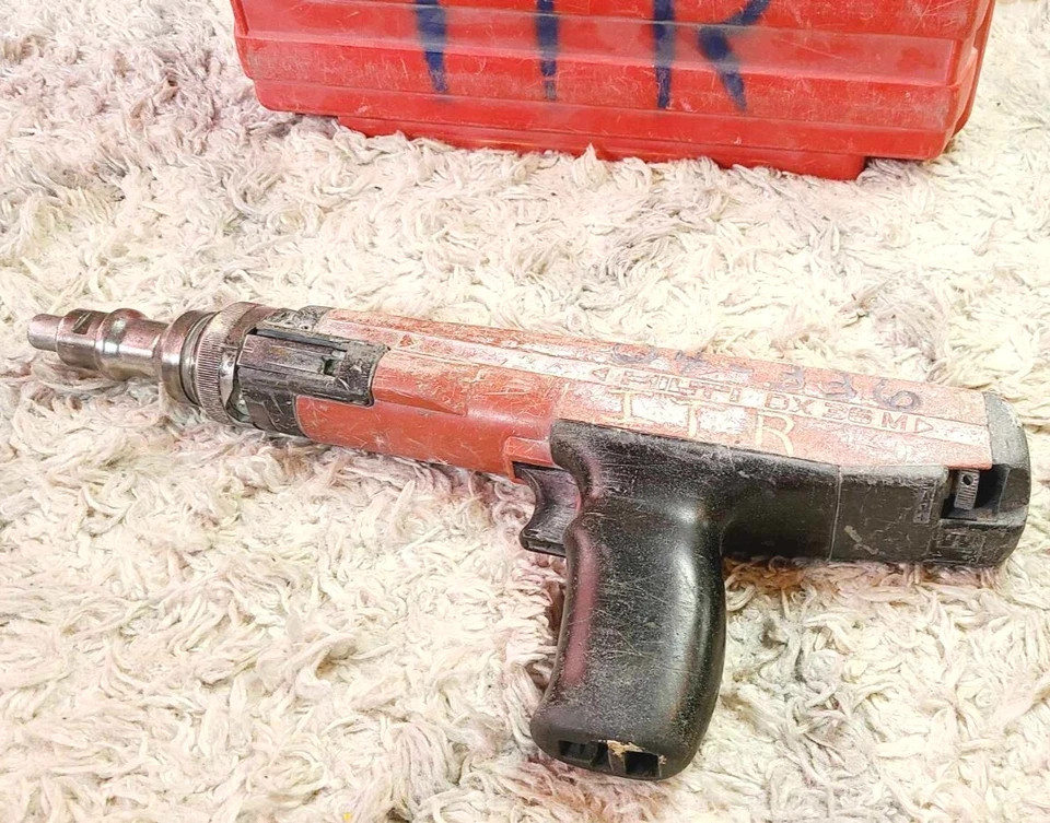 🔥100% UNTESTED🔥 HILTI DX36M POWER ACTUATED PISTON FASTENING TOOLS W/ CASE ^