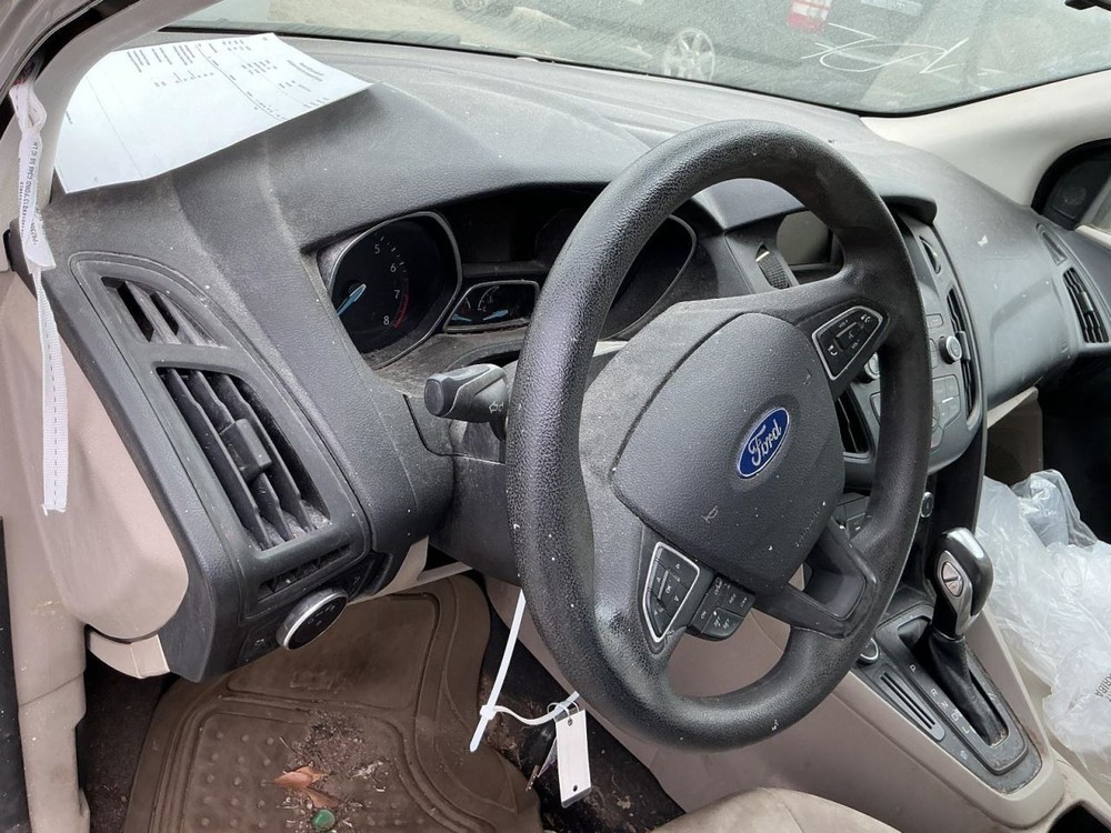 Fuse Box Engine VIN 2 8th Digit Fits 15 FOCUS 5021029