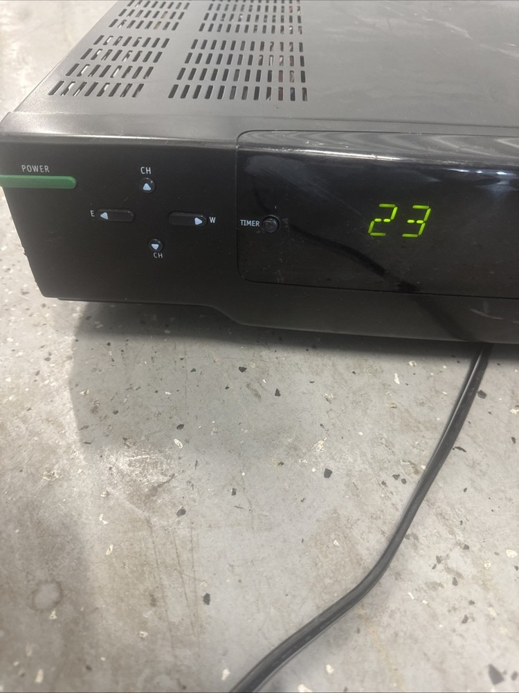 Motorola Innovation 450i VideoCipher RS Satellite Receiver – USED