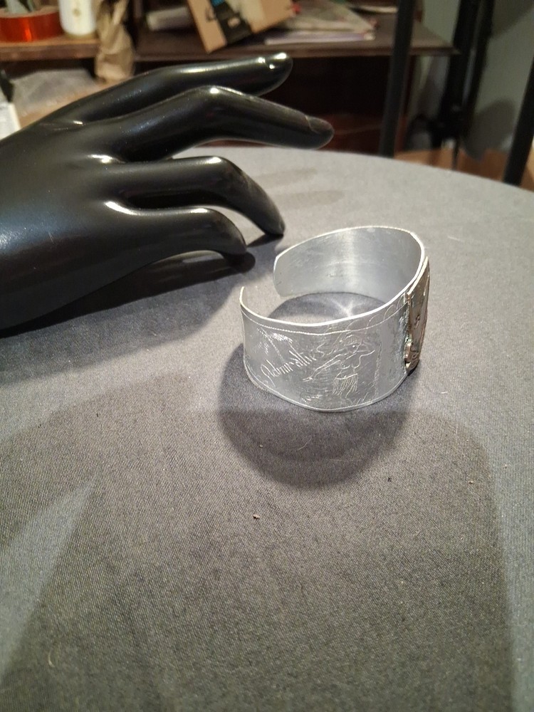 WWII 1943-44~US Navy~Engraved Trench Art Bracelet Cuff Hula Lady South Pacific