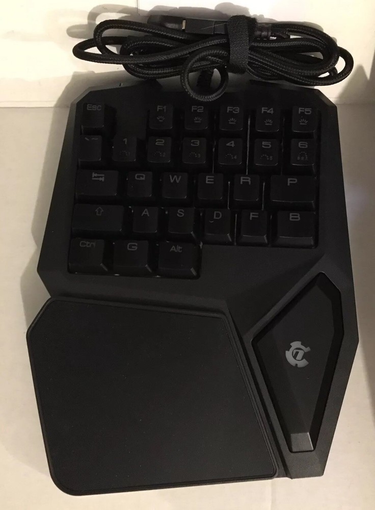 Gaming Keypad G10