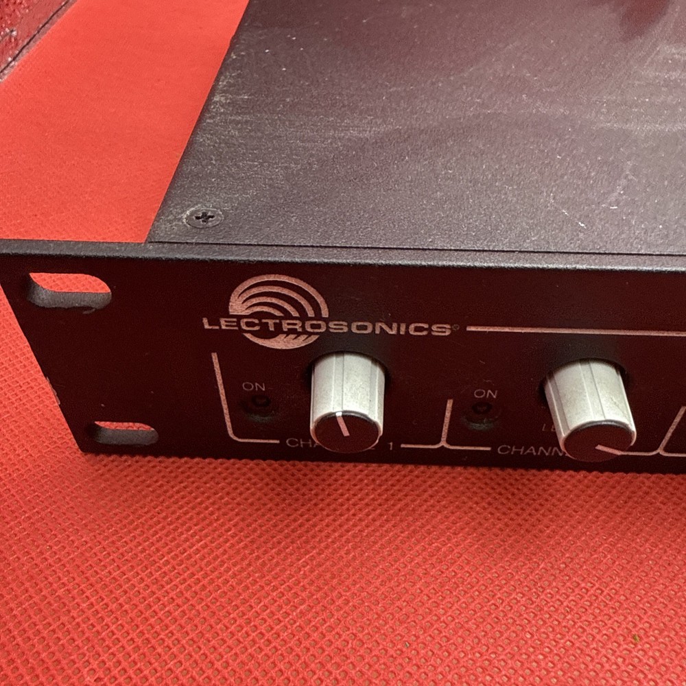 Lectrosonics AM8 Automatic Microphone Mixer. No power supply