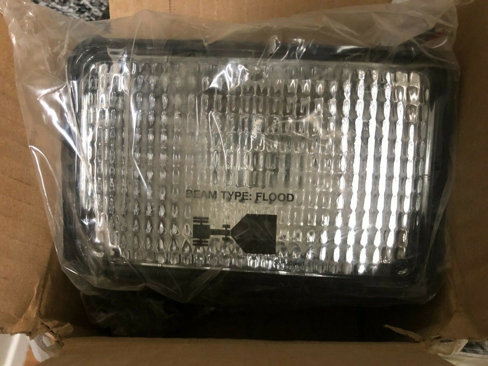 MRAP WORK LIGHT 24V 2590-01-561-2248 ++++++++++++++++++++++++++++++++++++