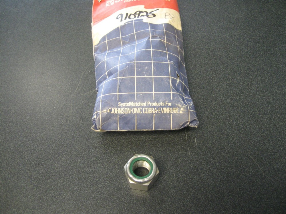 Johnson Evinrude OMC 0910925 Lock Nut JO122