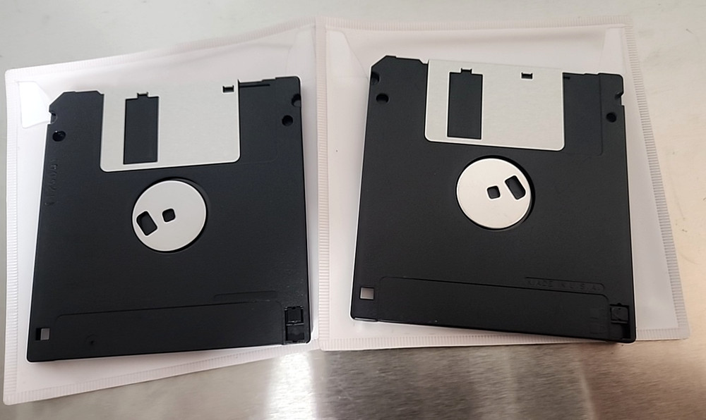 Imation 3.5" Floppy Disks Diskettes 2 Pack IBM Formatted 1.44MB 2HD