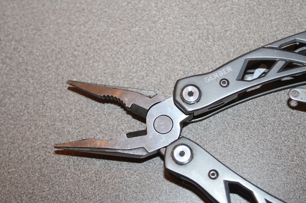 Gerber Suspension-NXT Multi-Tool 12 Tools 2 LOCKBACK BLADES 8970718E