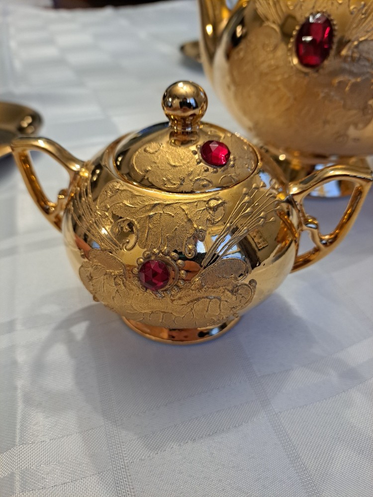 22K gold tea Cup set