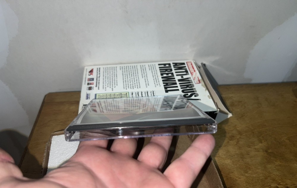 Defender Pro Plus Anti Virus / Firewall PC CD ROM Complete In Small Box