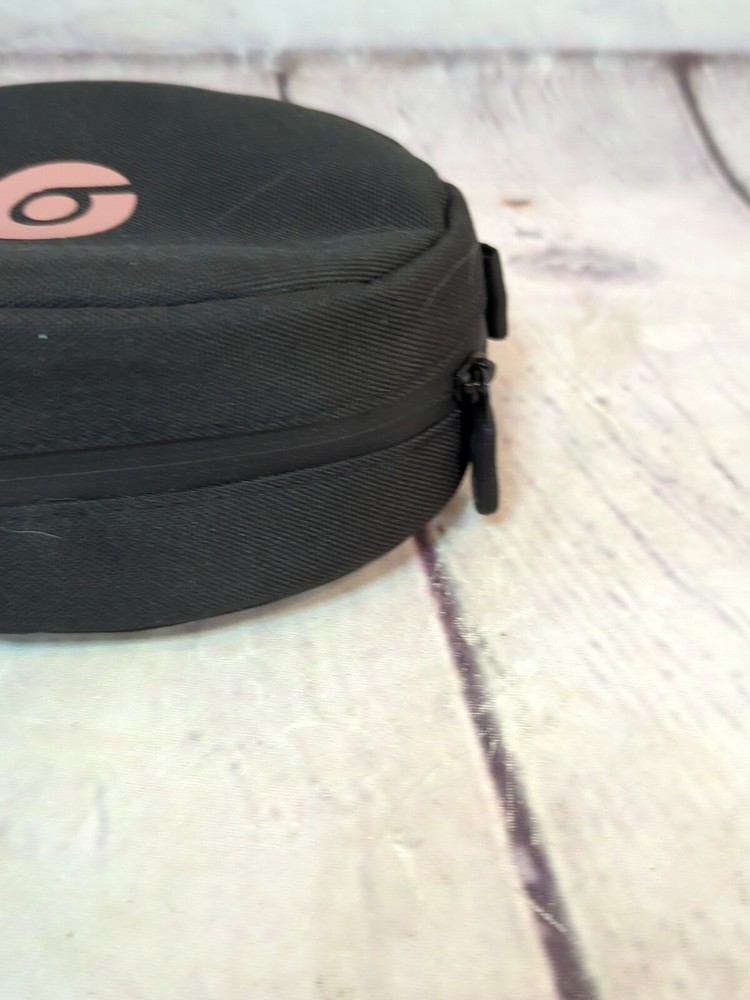 beats soft zipper case beats by dre Headphone Case Only D2