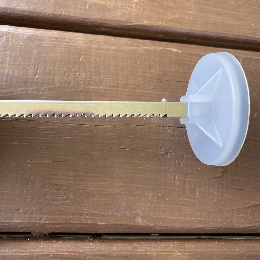 The Pampered Chef Cookie Press 1525 Plunger Trigger Replacement Part Clean