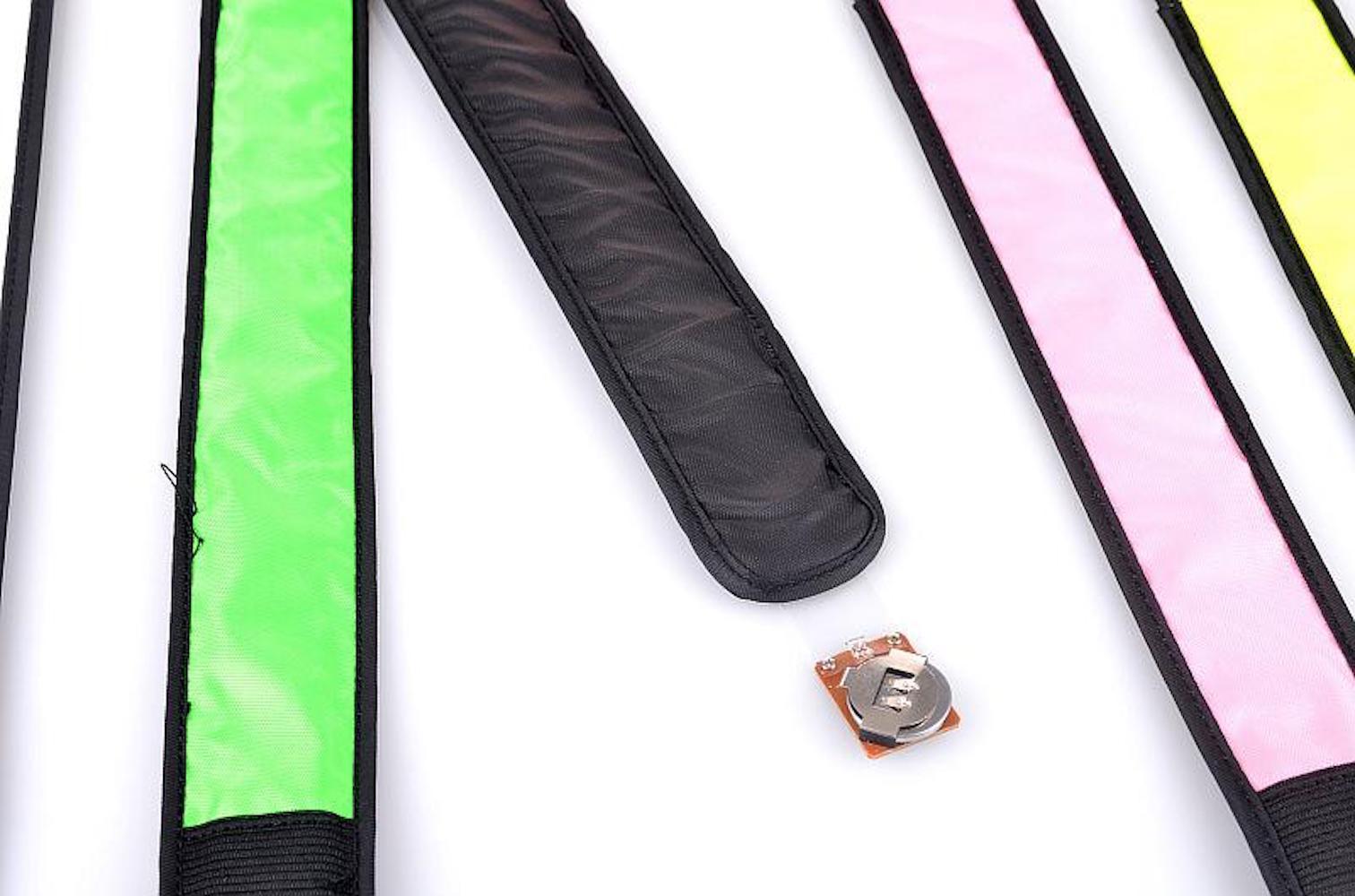 SLAP LED LIGHTED BRACELET BAND Glow Flash running cycling night safety jogging