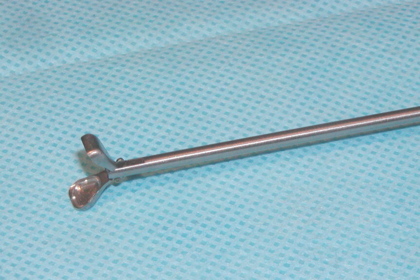 WOLF Arthroscopy forceps triangular cups biopsy model 8211.18