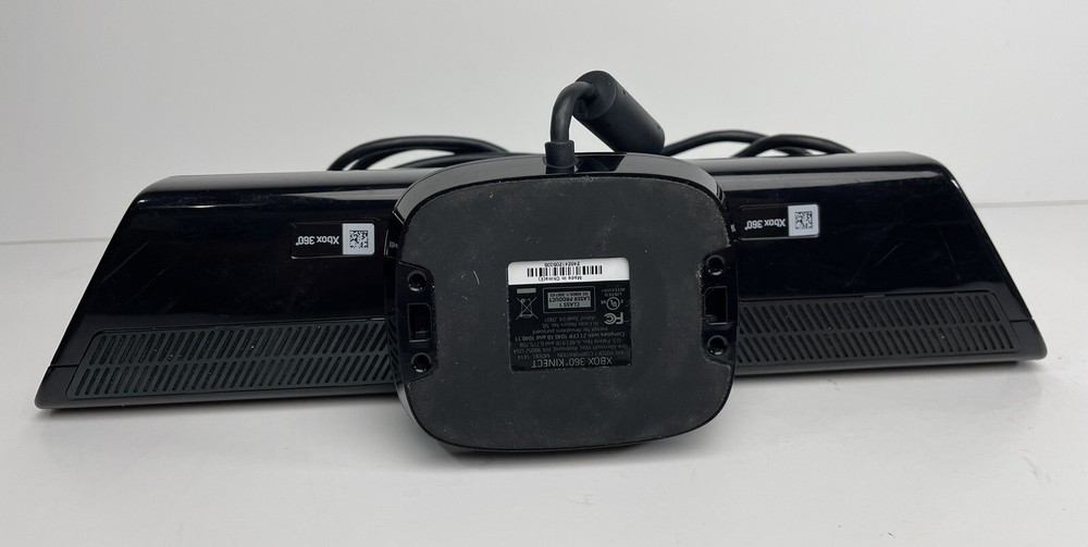 Microsoft 1414 Xbox 360 Kinect Sensor Bar - Black + Your Shape Game