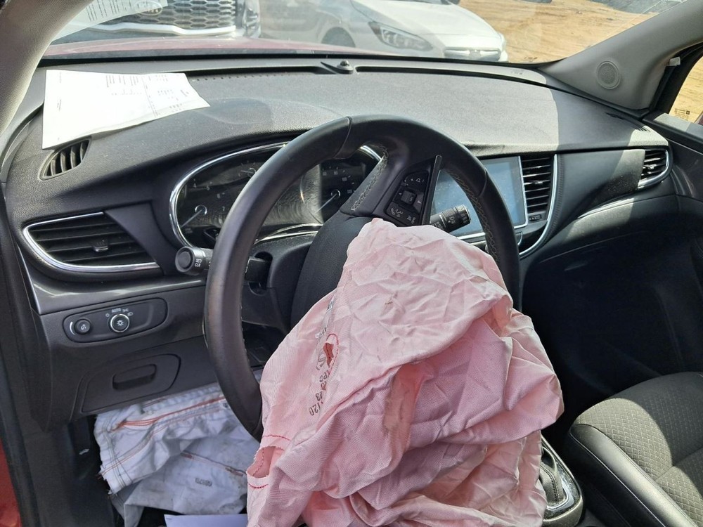 ENCORE 2018 Glove Box 4737303