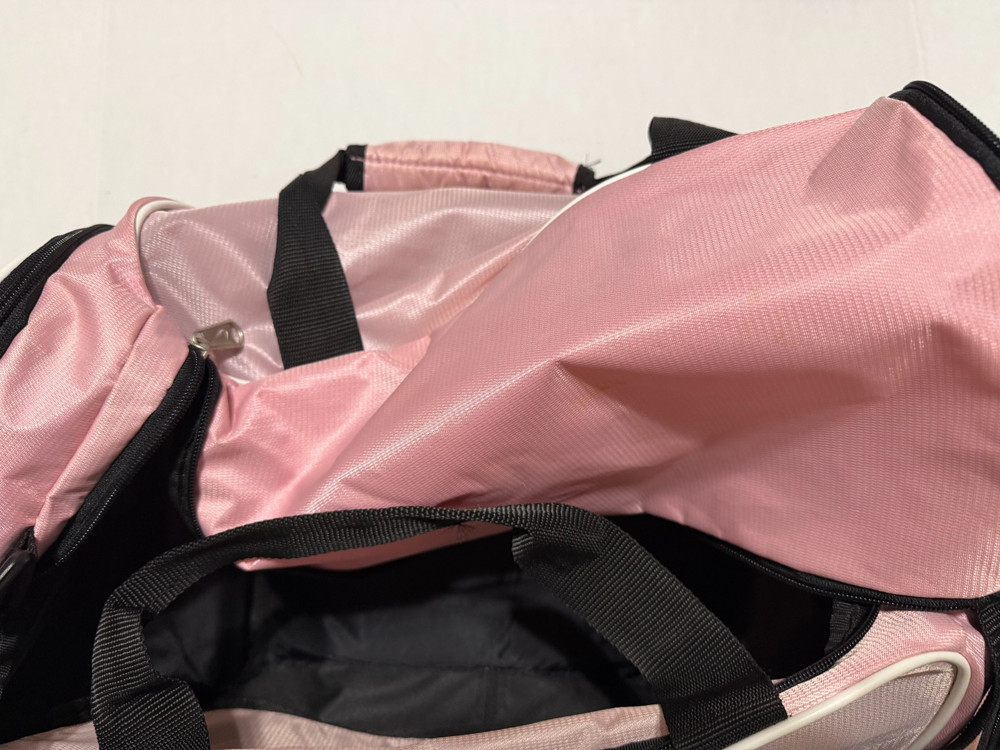 Nike Pink Black Duffle Bag Removable SHoulder strap