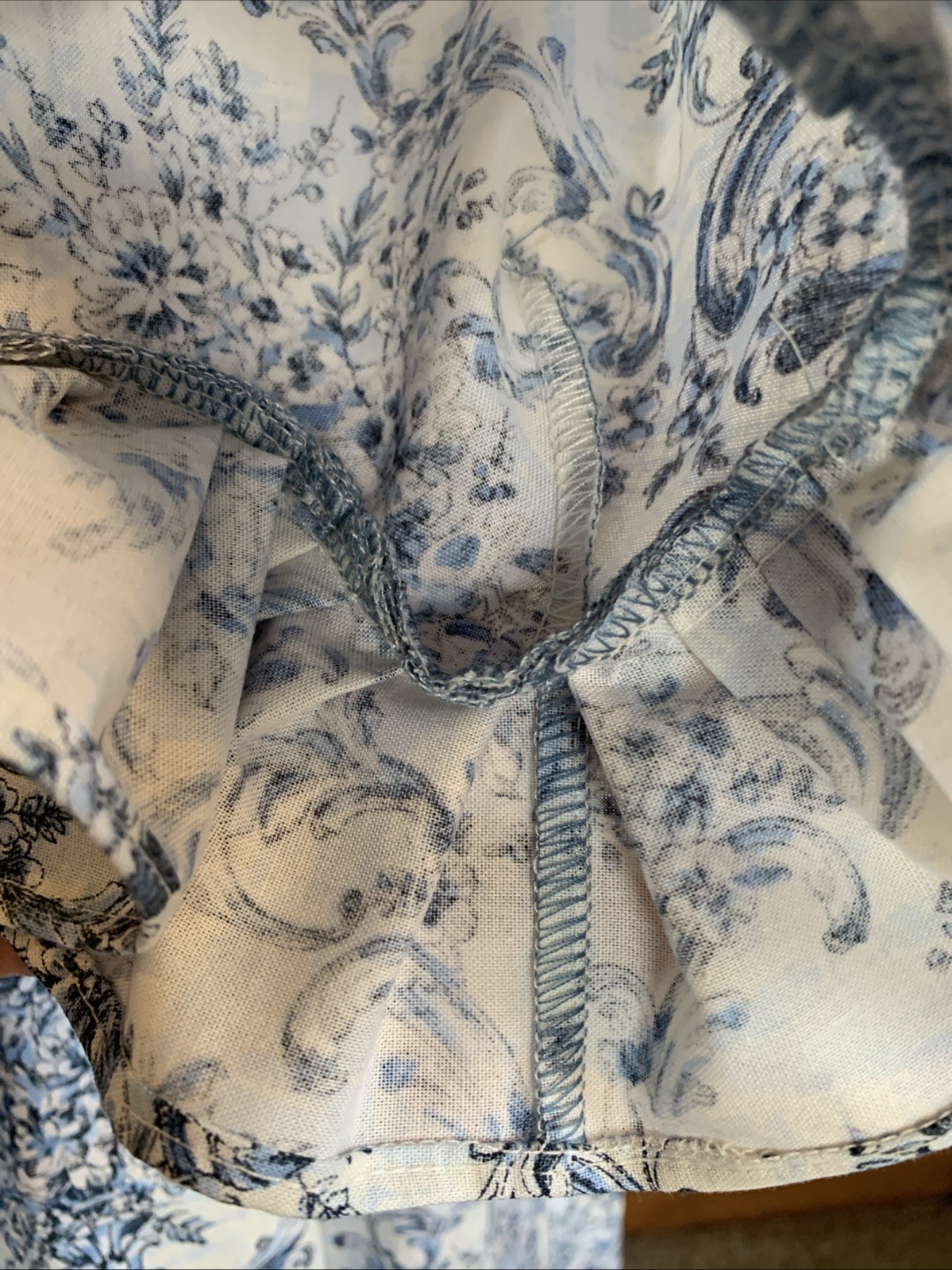 Outlander, Colonial, Light Cotton Print Polonaise Over Dress Gown. Medium, NWOT