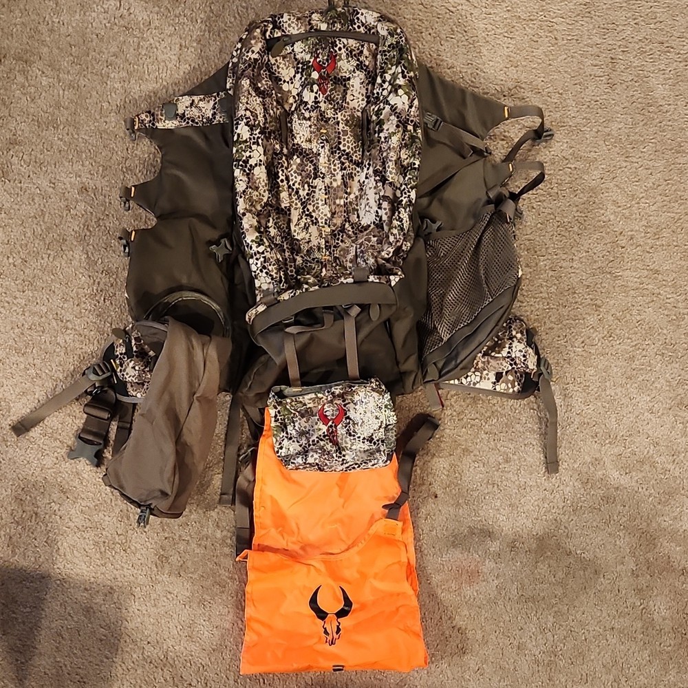 Badlands 2200 backpack