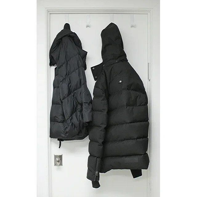 4-Pack of 3.5 in., Plastic Over-The-Door Hangers & Over The Door Hooks white