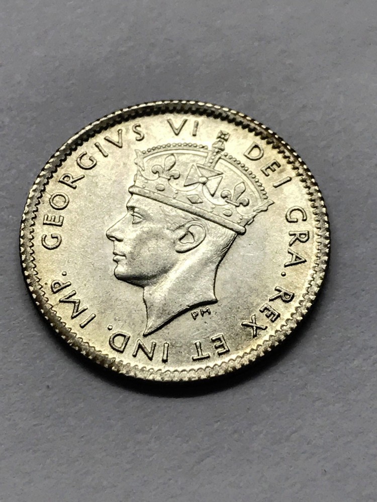 1941-C Newfoundland 5 Cents Silver Unc+ #9503