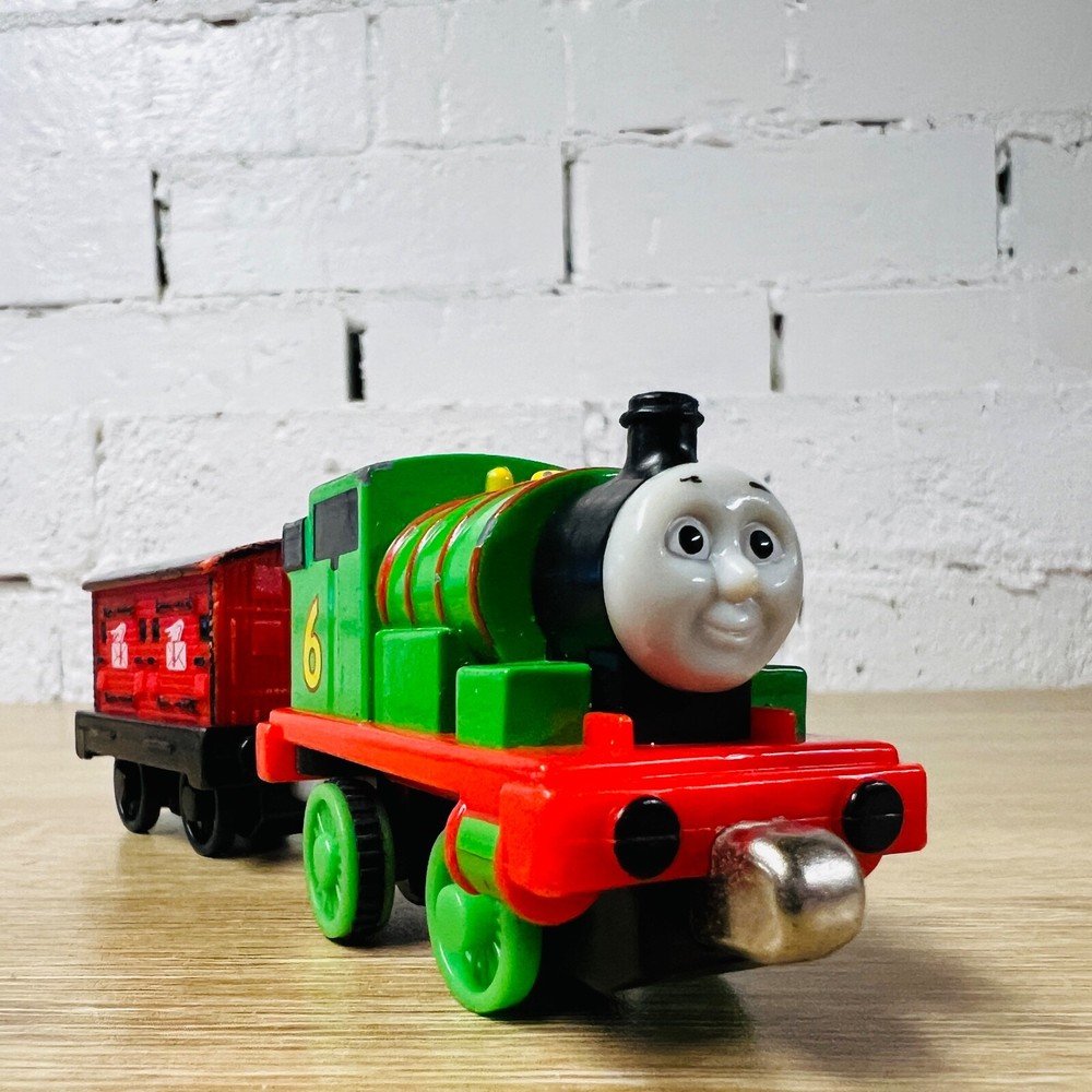 Pullstring Motorised Percy Thomas Take N Play Along Diecast Metal Push Trains