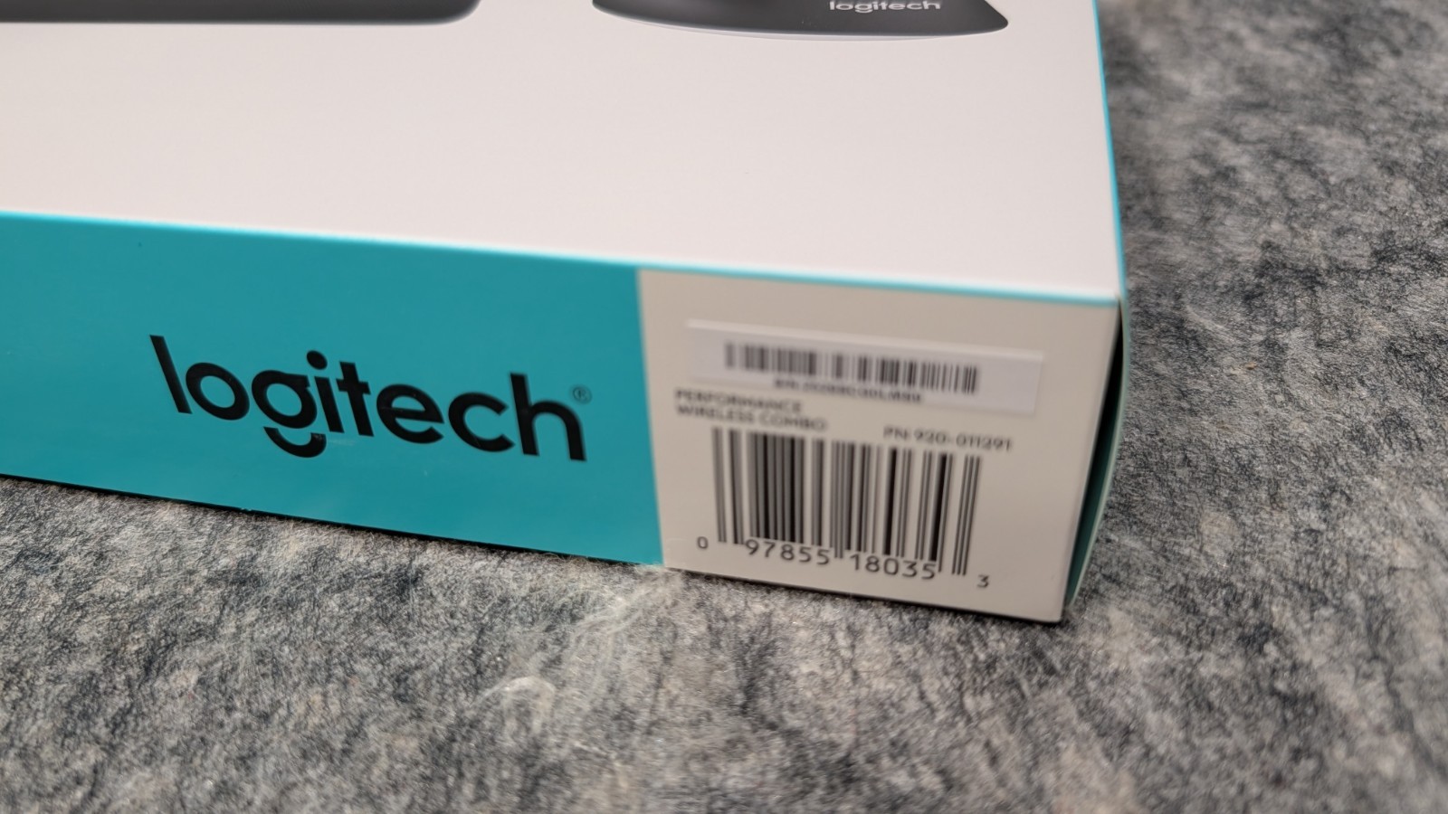 Logitech MK850 Performance Wireless Keyboard Mouse Combo Unifying USB K850 M720