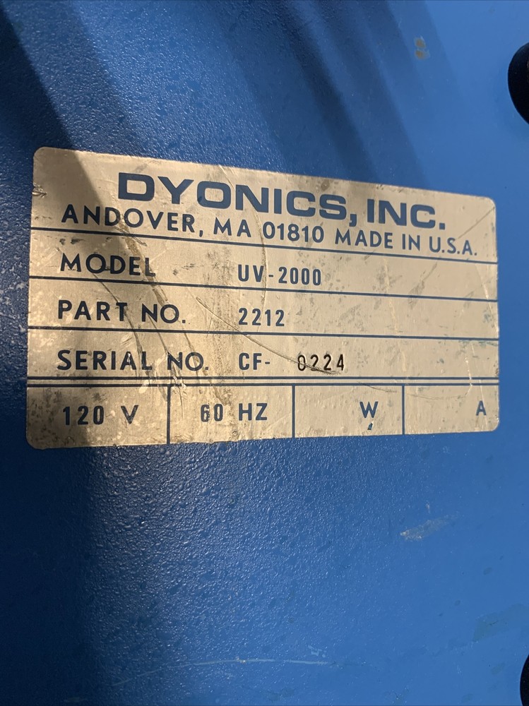 Dyonics Ultraviolet Illiuminator Light Source Fryer UV-2000 USED