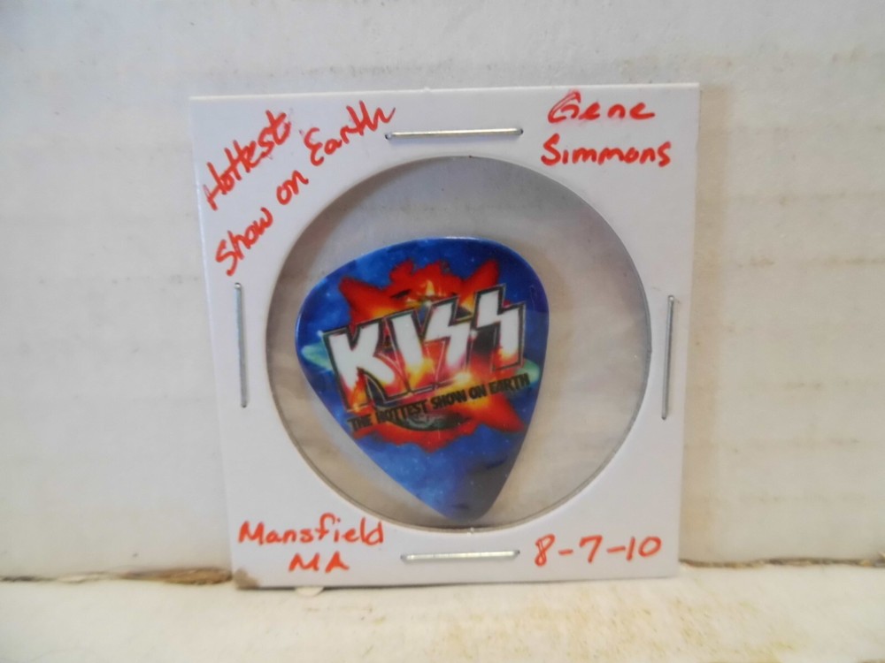 KISS "GENE SIMMONS" 8/07/2010 GUITAR PICK~READ DESCRIPTION #11~18