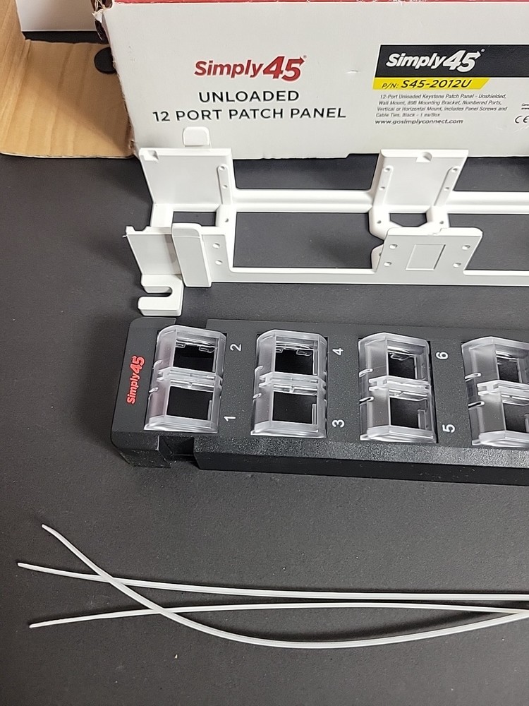 Simply 45 12-Port Unloaded Keystone Patch Panel