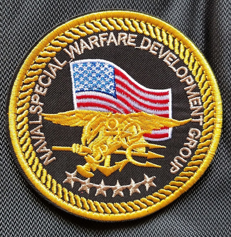 NAVAL SPECIAL WARFARE DEVELOPMENT GROUP US Navy SEAL TEAM US FLAG HOOK PATCH 4"