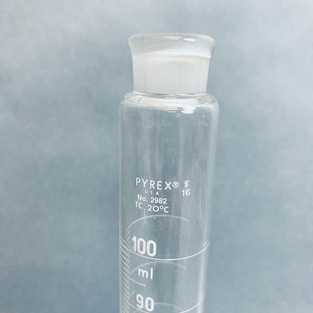 Pyrex Graduated Cylinder 100 ml #16 Joint Opening