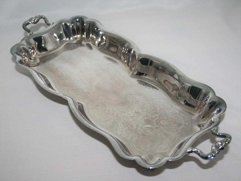 Sheridan Silverplate Footed 11" Bread Tray with Handles #2632