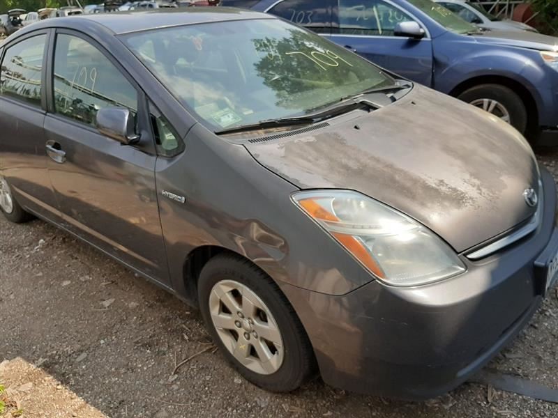 Camera/Projector Decklid Mounted Fits 06-09 PRIUS 558190