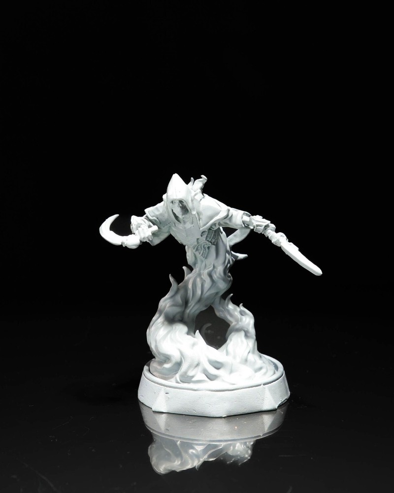 DnD Ghost with Daggers 32mm Scale (unpainted) TTRPG
