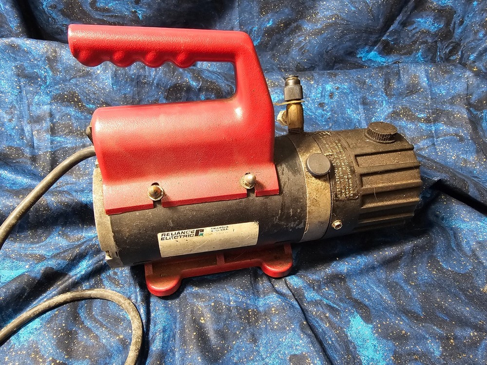 Mac Tools AC5234 High Vacuum Pump