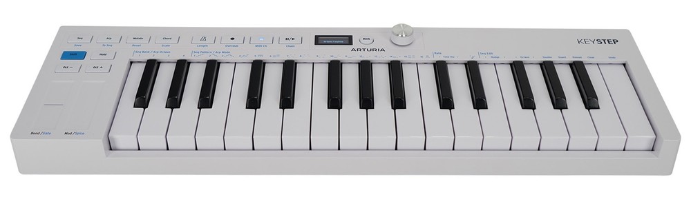 Arturia KEYSTEP MK2 32-Note Slimkey Keyboard Controller/Sequencer+Laptop Bag
