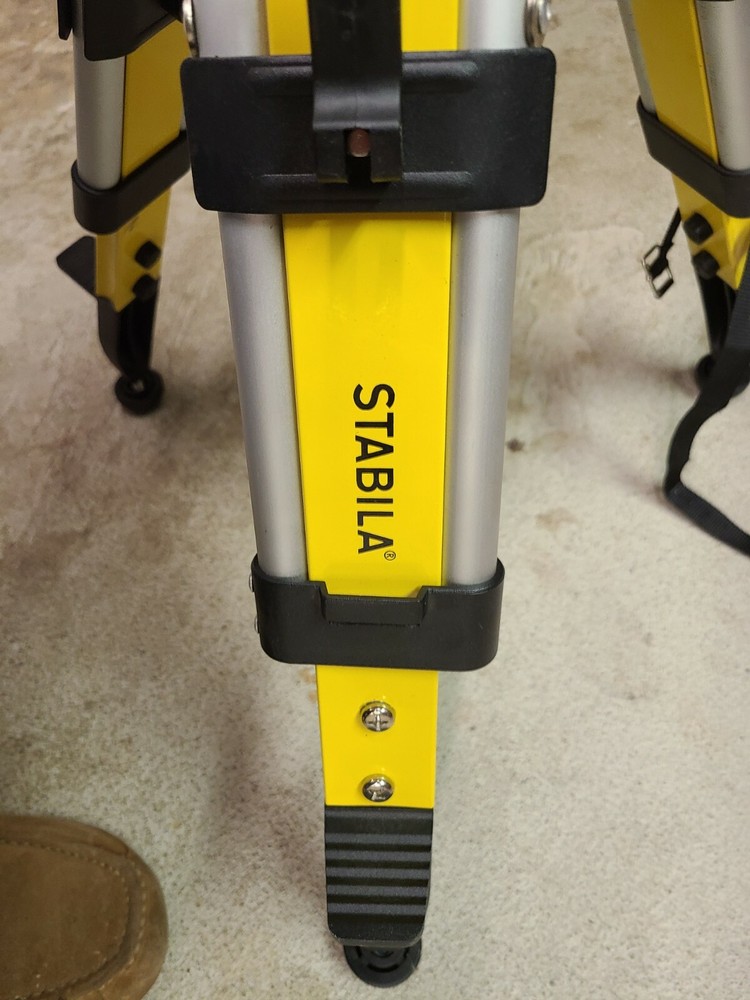 Stabila Lar 200 kit w/telescoping stabila tripod