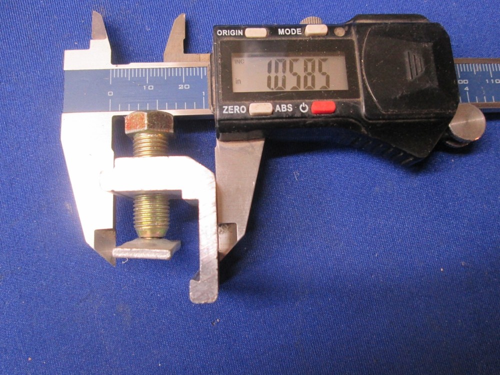 Milbank 200 Amp OLD STYLE Meter Base Socket Lug
