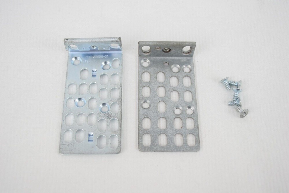 Cisco Catalyst Server Rack Mounts Brackets Ears 2900 3550 3750 700-04794-01