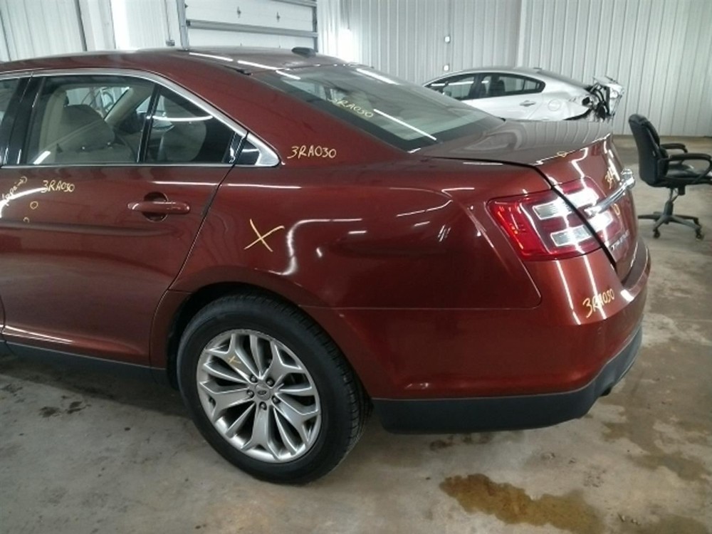 TAURUS 2014 High Mounted Stop Light 104786664