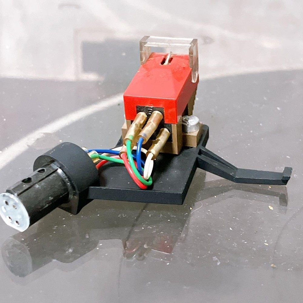 DENON DL-80MC Moving Coil Type Cartridge with Stylus Headshell for DP-47F