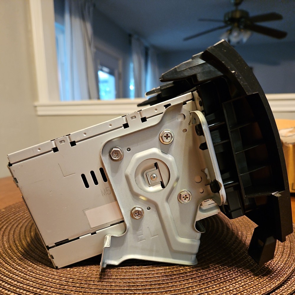 2013 TOYOTA TUNDRA HEAD UNIT