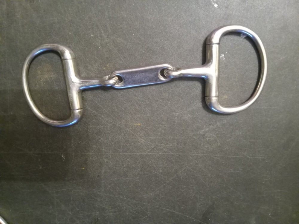 used eggbutt snaffle bit 4 3/4 in Dr. Bristol mouth