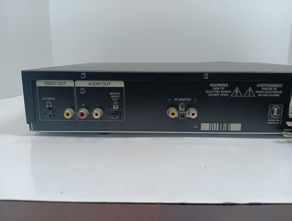 DVD Player RCA Model RC-5220P Compact Disc Digital Audio No Remote Pre-Owned