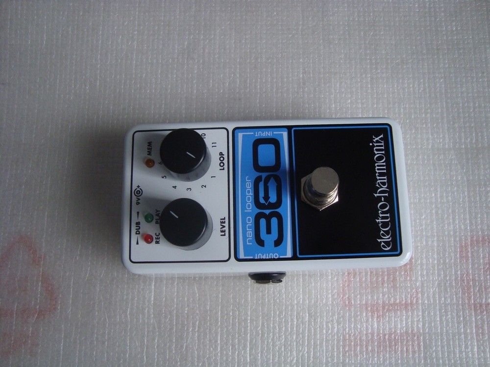 Electro Harmonix EHX 360 looper