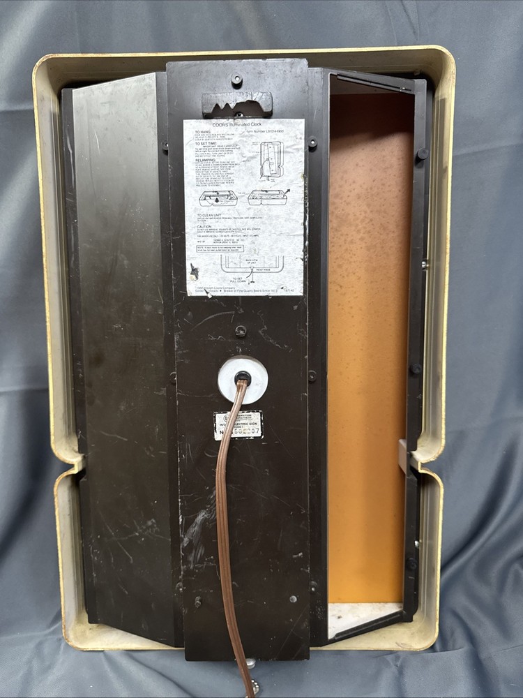 Coors - Lighted Clock - Light Untested (no bulb) / Panel Missing / Clock Stuck
