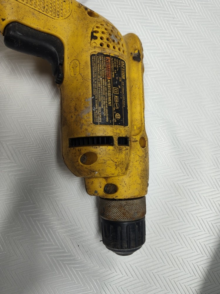DeWalt D21002 3/8" VSR Variable Speed 6 Amp Corded Drill Tested Working