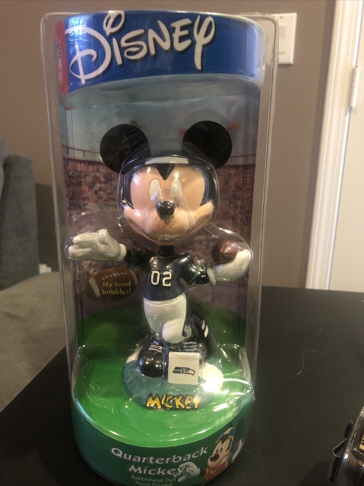 Quarterback Mickey Bubblehead
