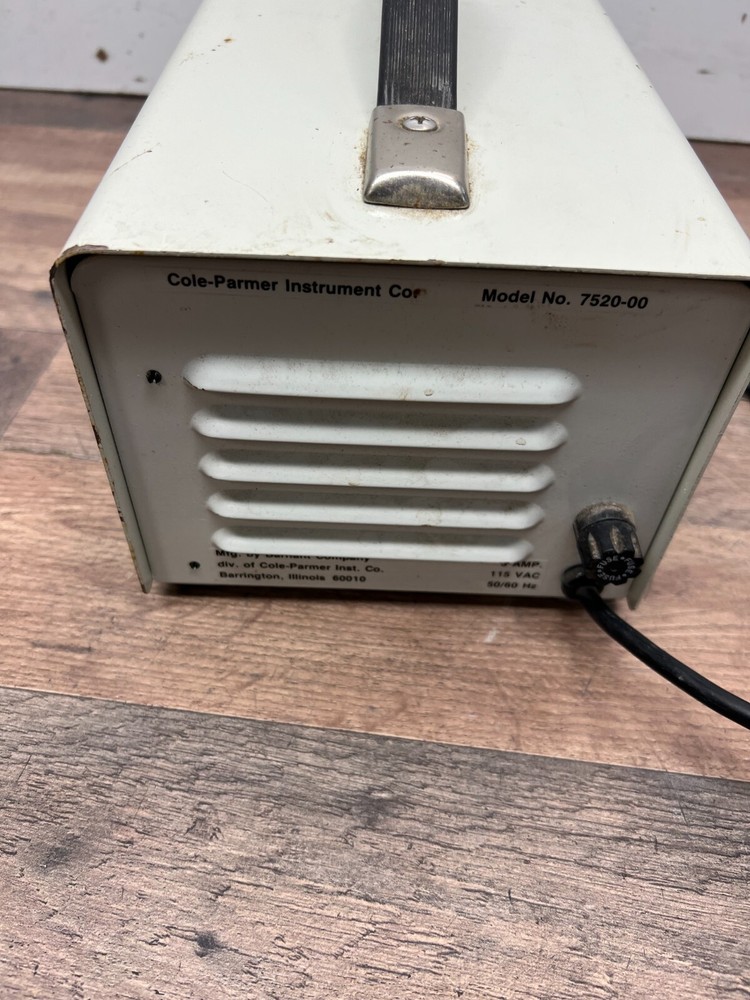 Cole Parmer Masterflex 7520-00 Variable Speed Perstalitic Pump with 7015-20 head