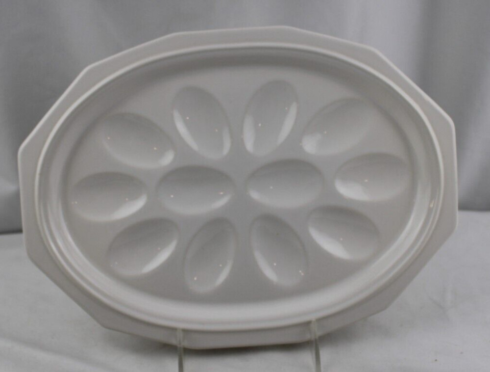 Pfaltzgraff Heritage White Deviled Egg Tray