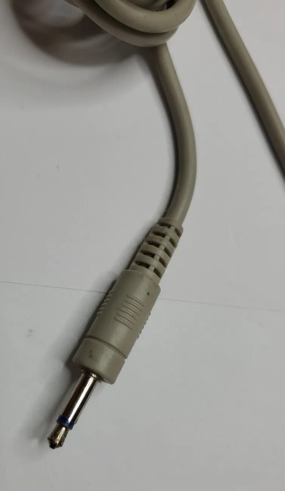 Labtec AM-22 Microphone 3.55mm Jack Connector Mic For Recording